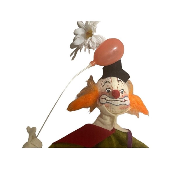 Vintage 1990 Annalee Doll 10" Hobo Circus Clown with Orange Hair, Balloon, & Tag - Picture 5 of 16